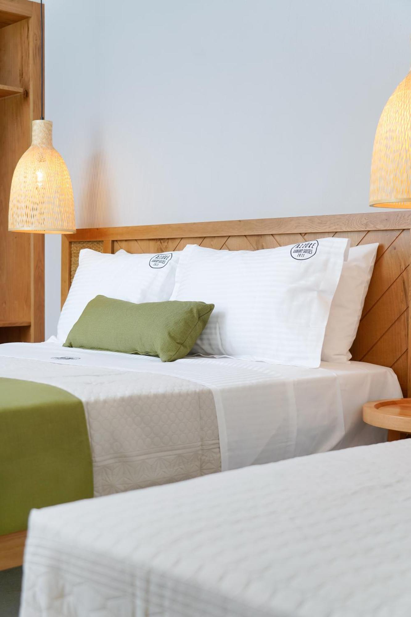 Azzure Luxury Suites Потос Екстер'єр фото