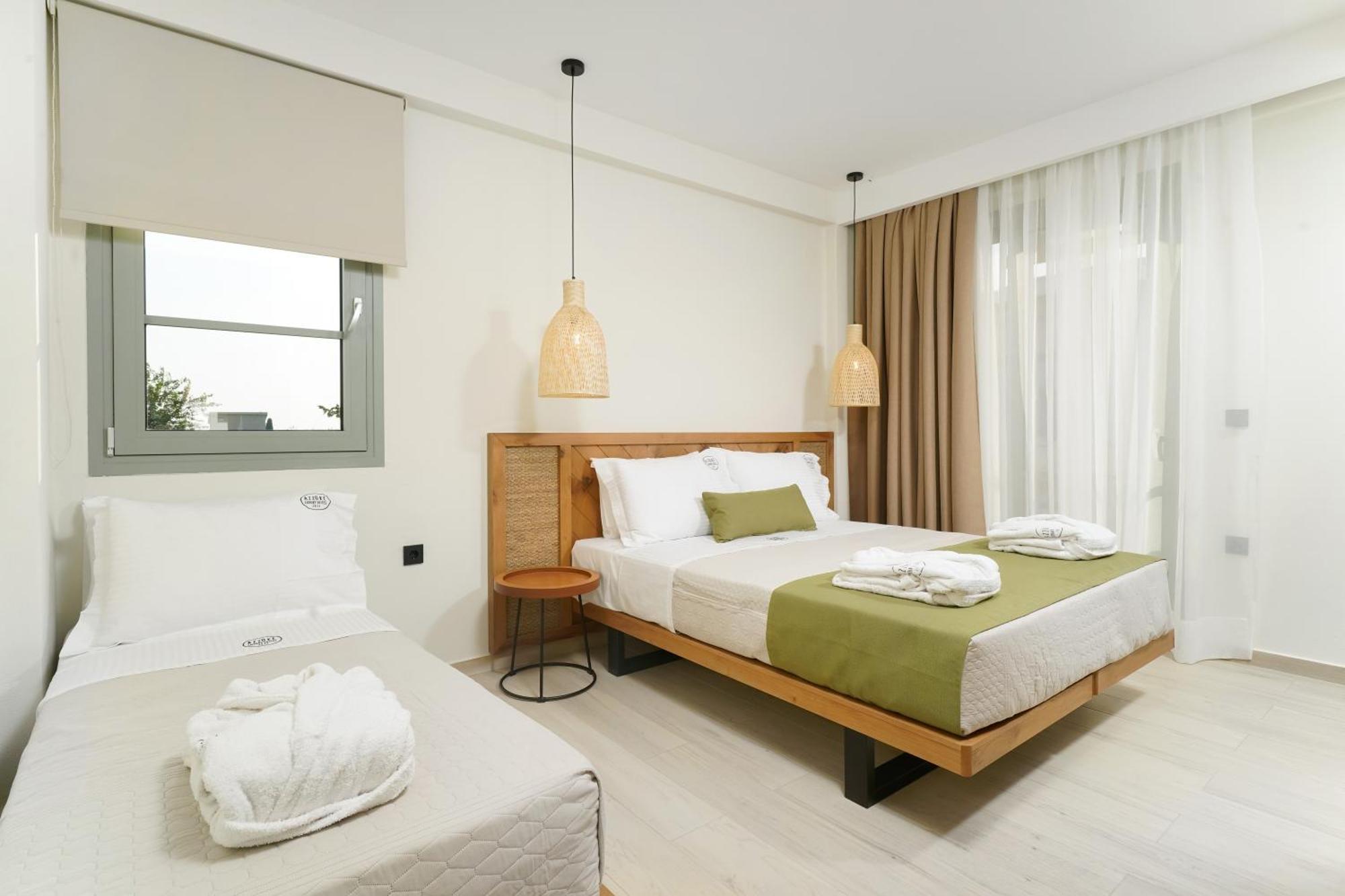 Azzure Luxury Suites Потос Екстер'єр фото